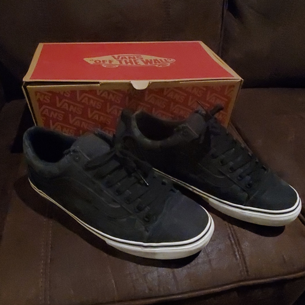 Van's Sample Shoe - image 2